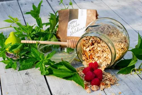 organska granola fotografija 2