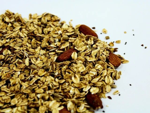 Go Go granole sa cimetom (cejlonskim) prirodni su izvor hranjivih tvari.