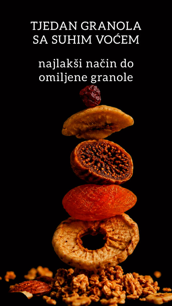 Tjedan granola sa suhim voćem.
